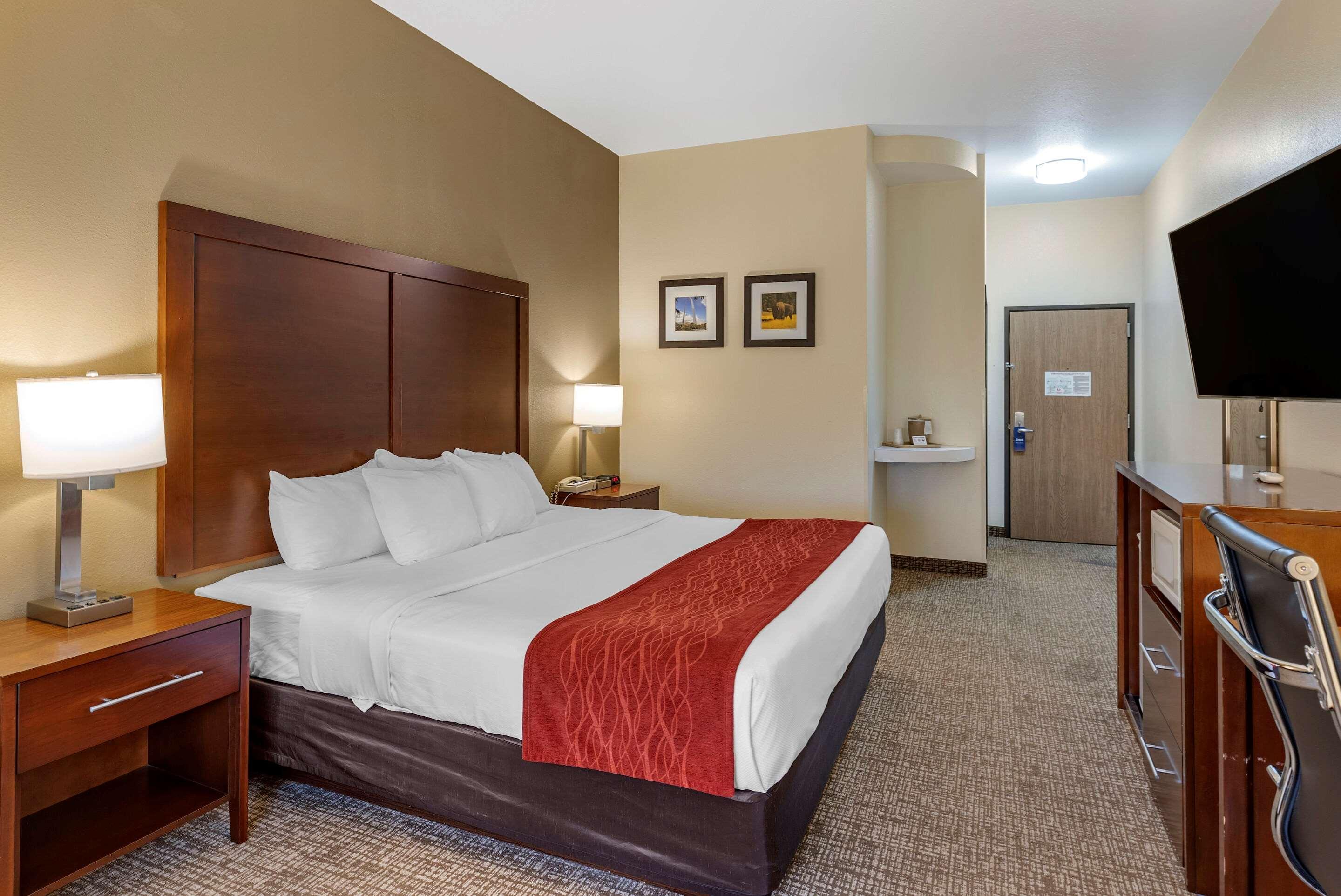 Comfort Inn & Suites Greenville I-70 Buitenkant foto